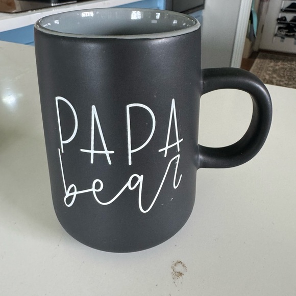 Mama Bear + Papa Bear coffee mug set - Picture 5 of 7